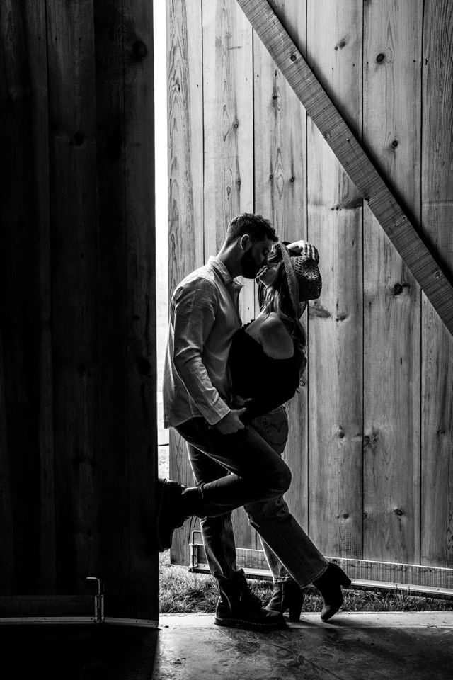 Barn Venues: Fermanagh Farms 24