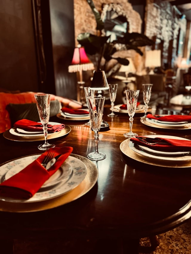 Restaurants: MY HOUSE Lounge & Events 8
