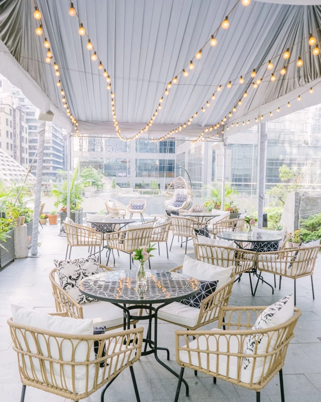 Hotels: Shangri-La Hotel, Toronto 10