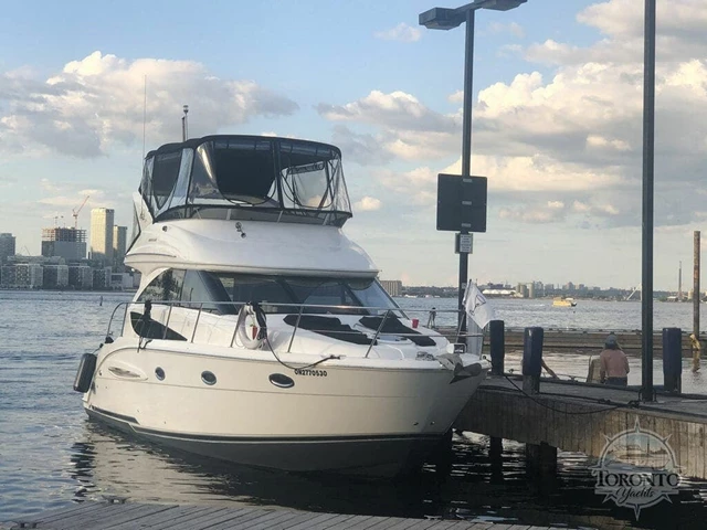 Cruise Ship/Yachts: Toronto Yachts 1